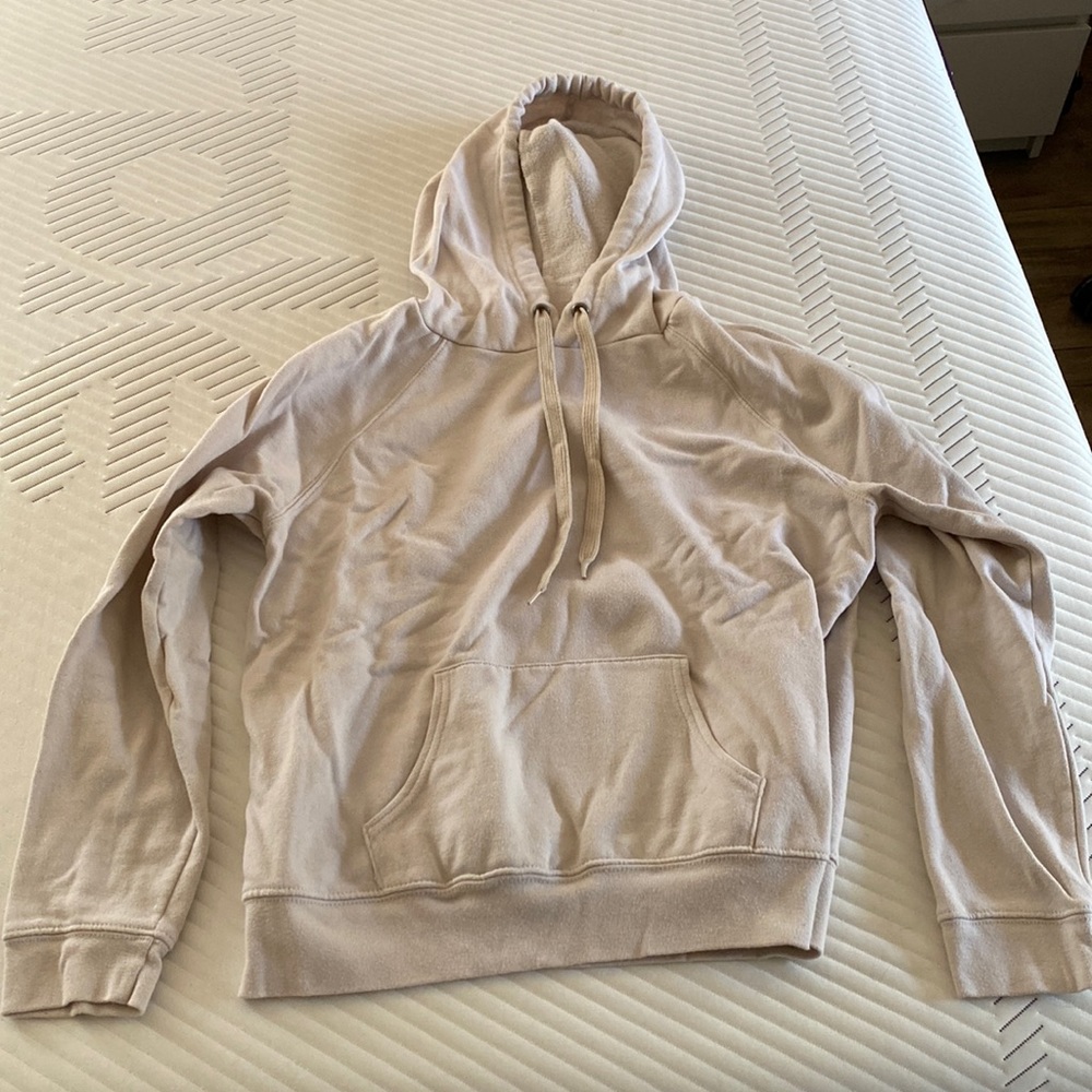 Forever 21 pullover hoodie